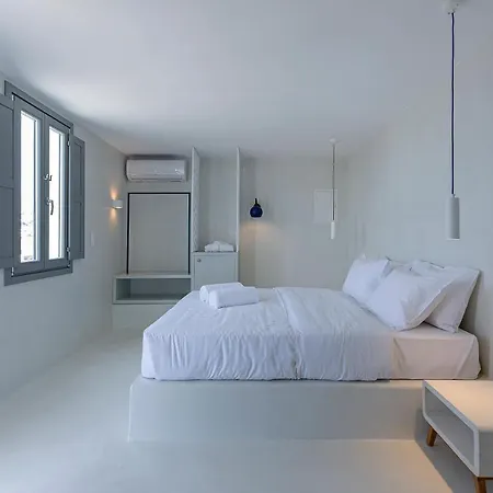 Brand New Tourlos Next To Town 5 Bedroom Villa
